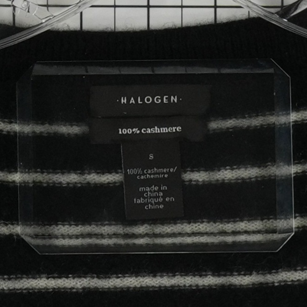 Halogen 100% Cashmere V-Neck Sweater Women's Size Small Black Gray Striped - Picture 4 of 5